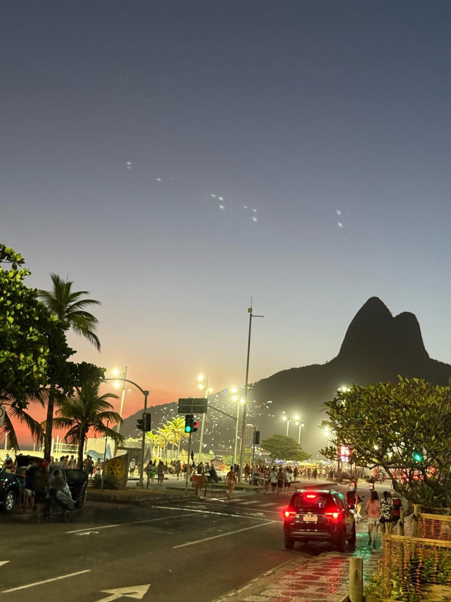 Em Copacabana Apartamento *